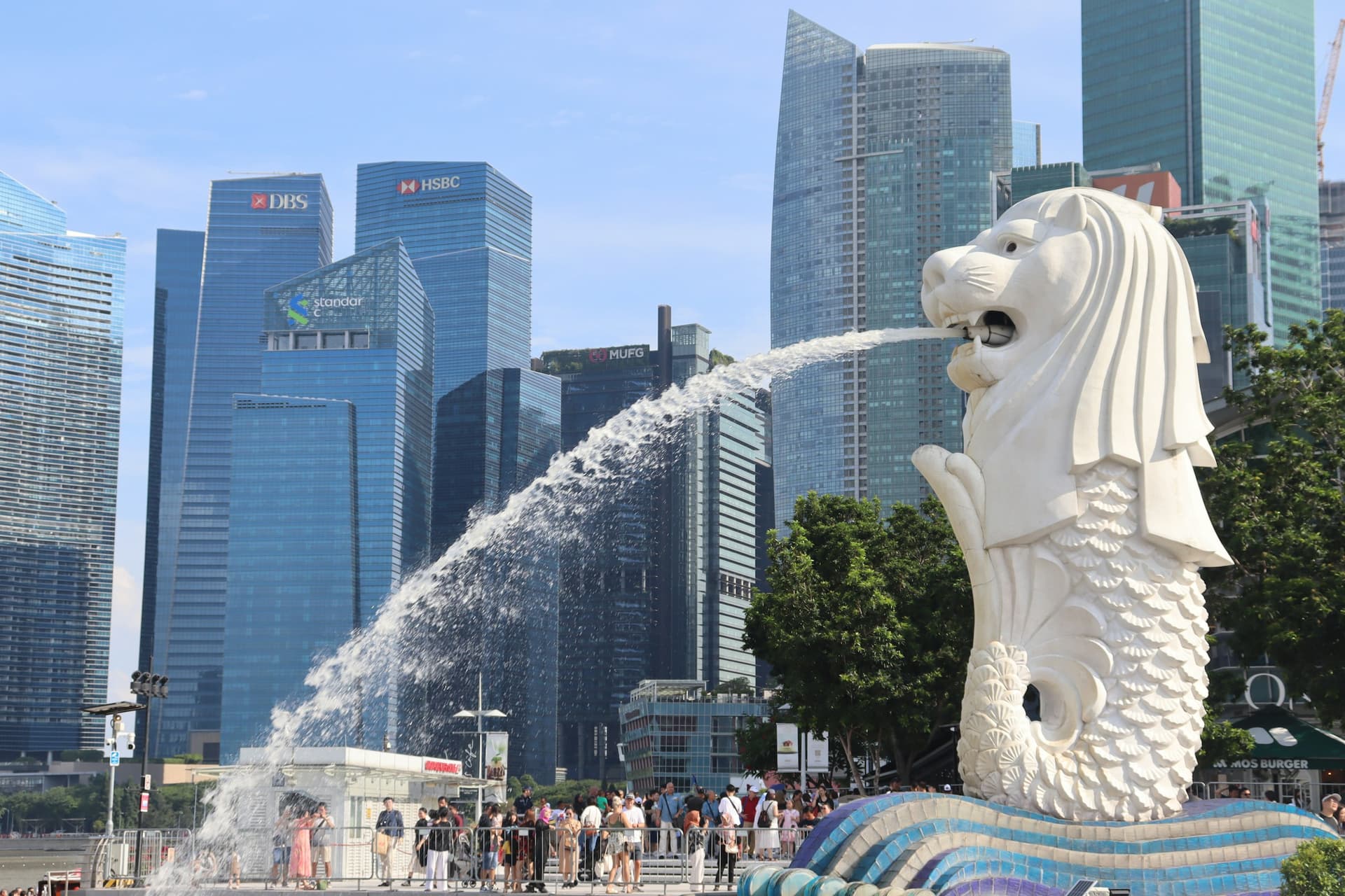 Singapura – Malaysia 4 Hari 3 Malam — 1
