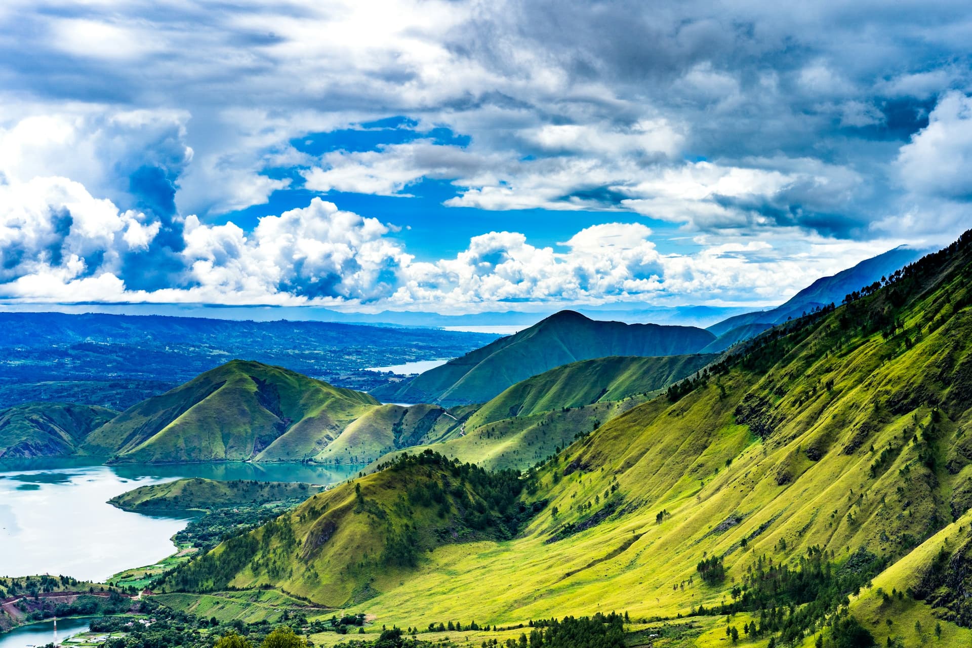 Danau Toba & Samosir 4 Hari 3 Malam